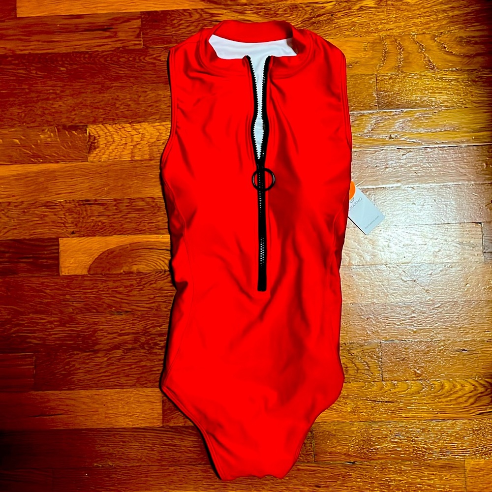Charm red 1 piece swimsuit size XL   New with Tags.Blk zipper front. Beautiful
